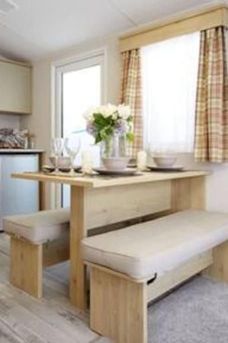 Sea Breeze, Modern, Cosy Holiday Home Haverigg Екстериор снимка